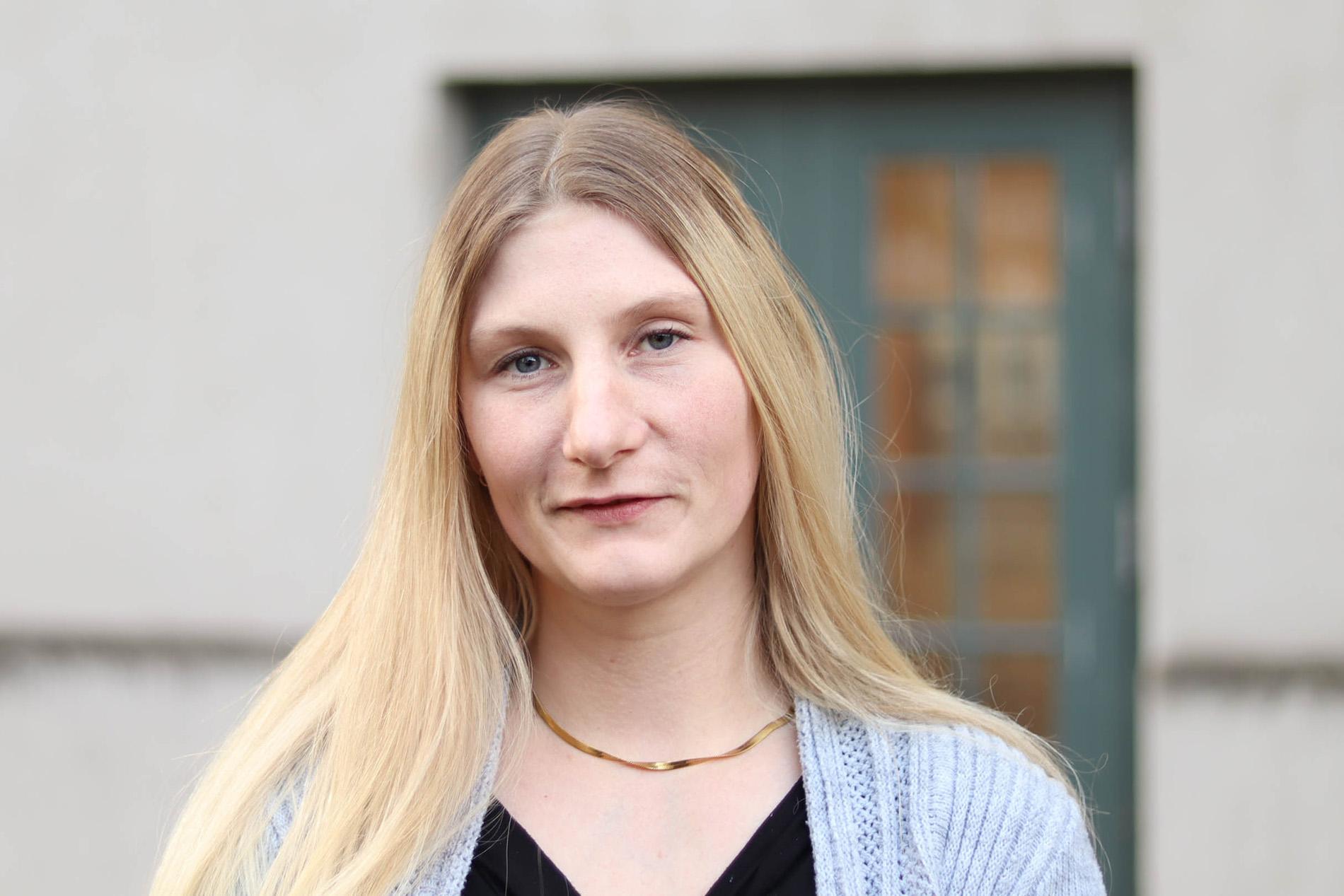 Elev i Skatteankestyrelsen, Karina 